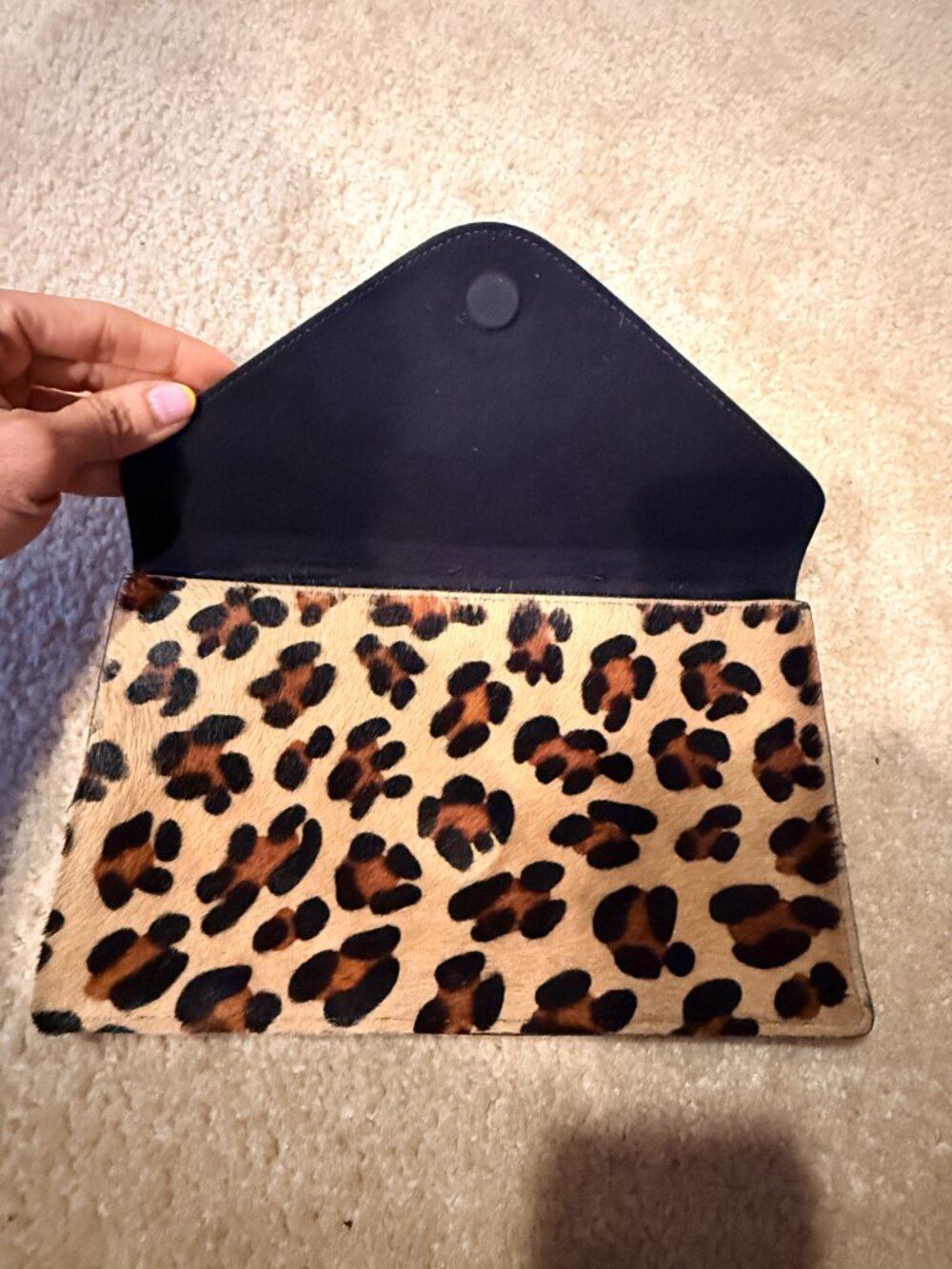 Previously Loved STREETS AHEAD Leopard Calf Hair/Leopard Envelope Clutch Purse - Picture 2 of 7